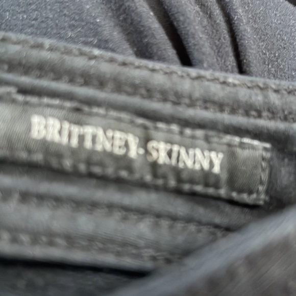 Guess Black Y2K Low Rise Brittany Skinny Jean - Picture 5 of 6